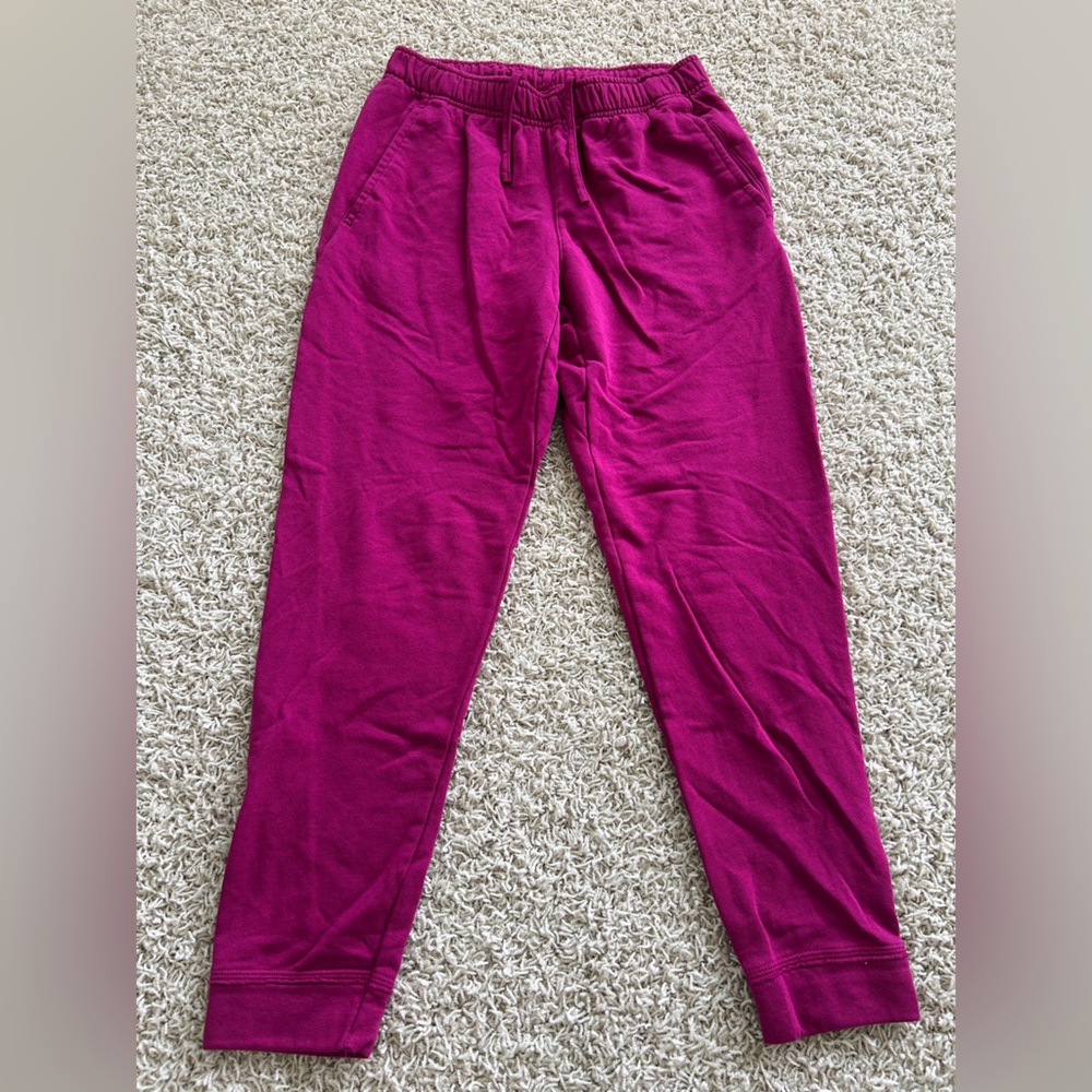 Nike Women’s Small Magenta Sweatpants